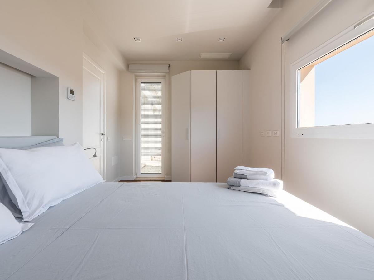 Penthouse Center Apartment Cagliari Exterior photo